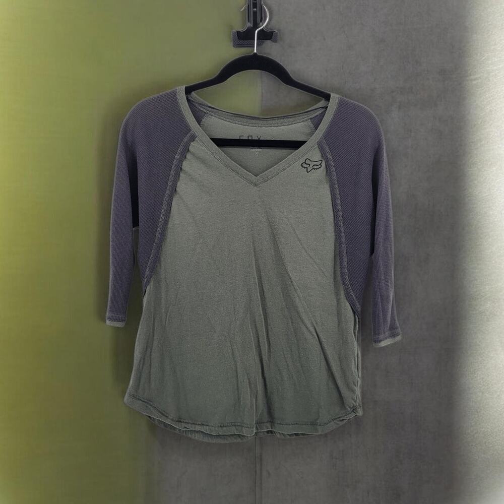Fox Racing Shirt Top Womens Small V-Neck Fox Head Green Raglan 3/4 Sleeve